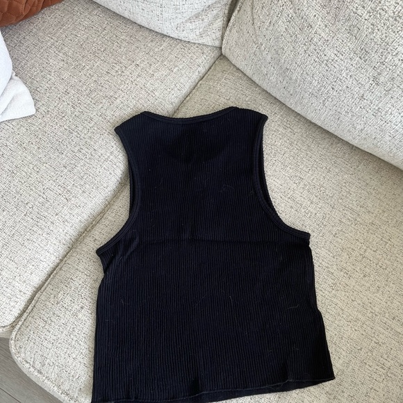 Cropped, Ribbed Tank Top - Picture 3 of 3